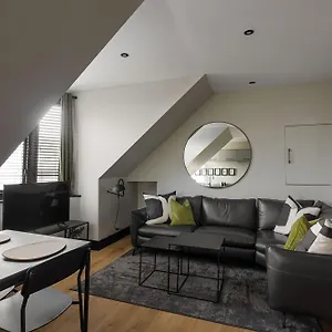 Broomhill Loft Apartment
